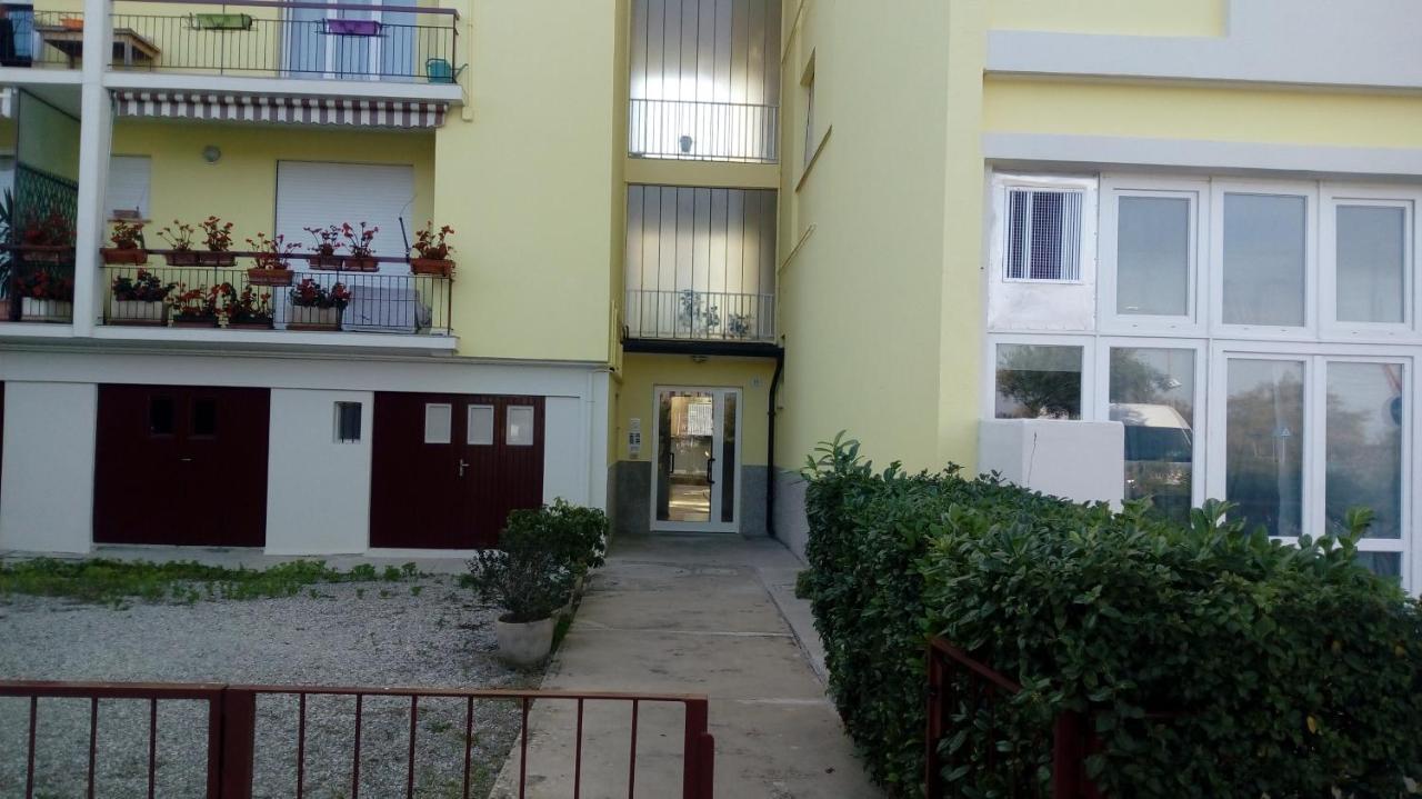 Appartamento Perco Riva Foscolo Grado Exterior foto